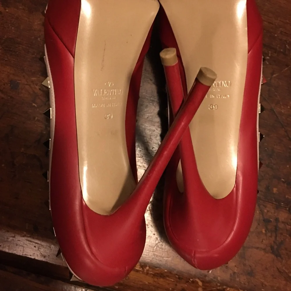 Valentino π - Picture 7 of 13